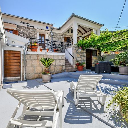 Holiday Home Skevini Dvori Starigrad Paklenica Εξωτερικό φωτογραφία