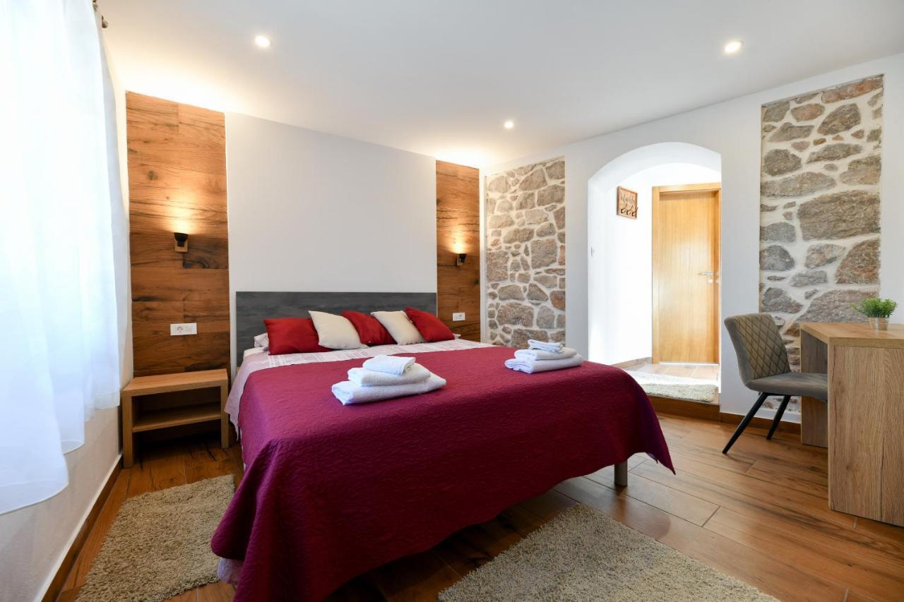 Holiday Home Skevini Dvori Starigrad Paklenica Εξωτερικό φωτογραφία